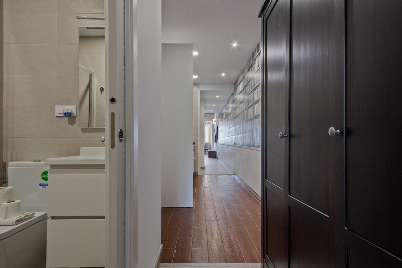 Alcam Books Appartement Barcelona Buitenkant foto