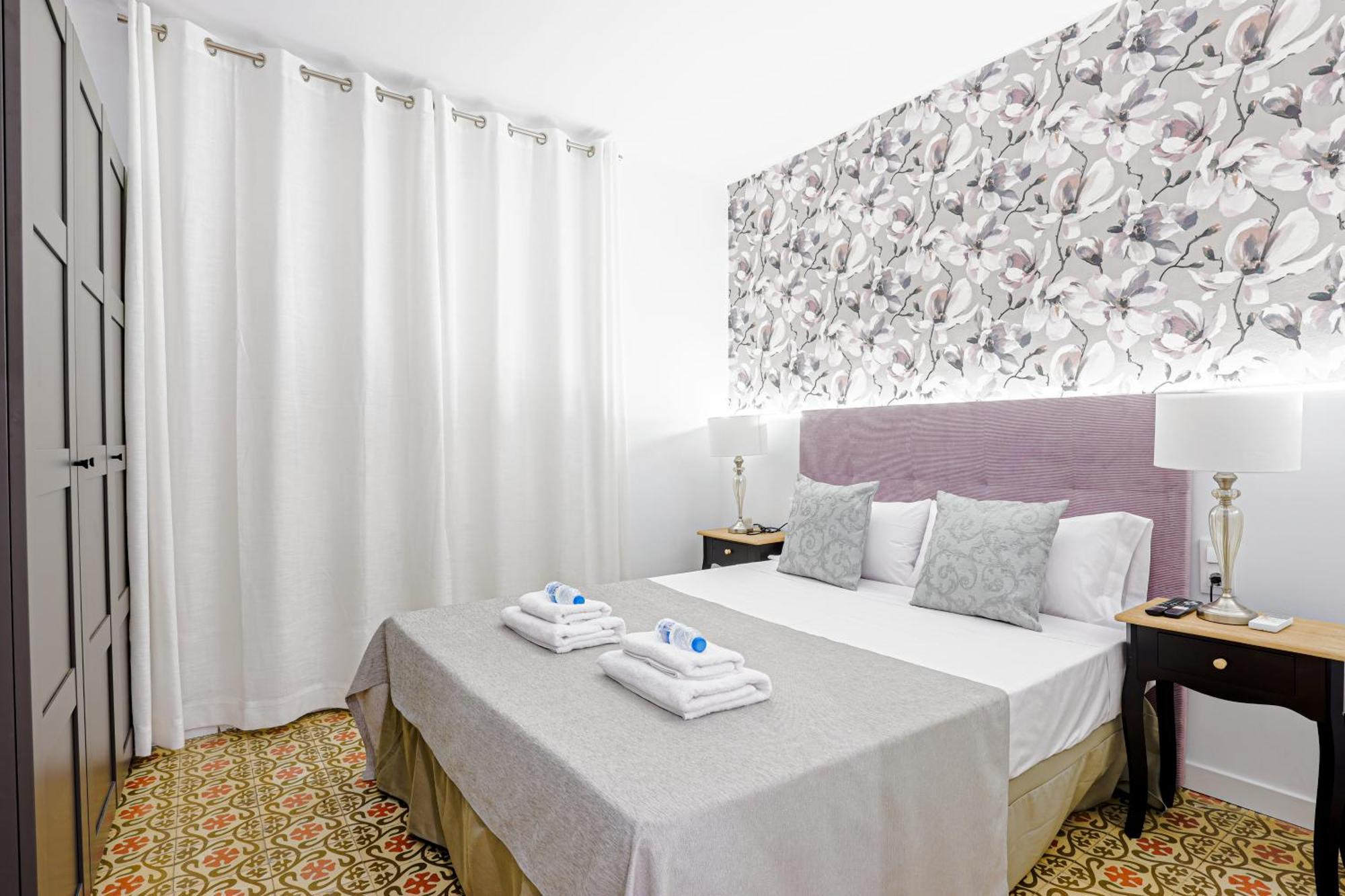 Alcam Books Appartement Barcelona Buitenkant foto